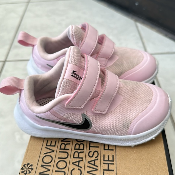 Nike Star Runners 3 - Picture 3 of 10